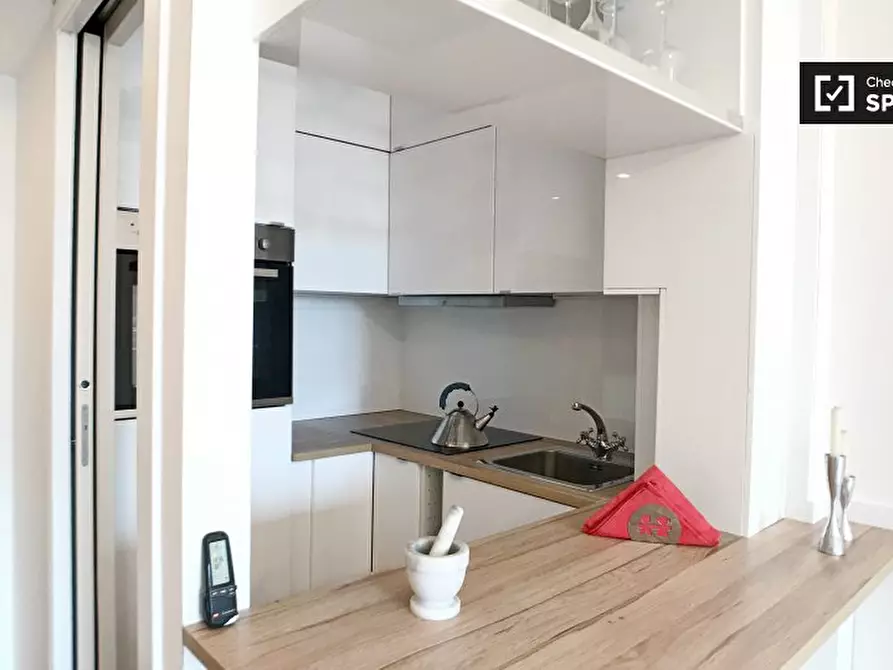 Immagine 6 di Appartamento in affitto  in Via Gianfranco Zuretti, 20125 Milano MI, Italy a Milano