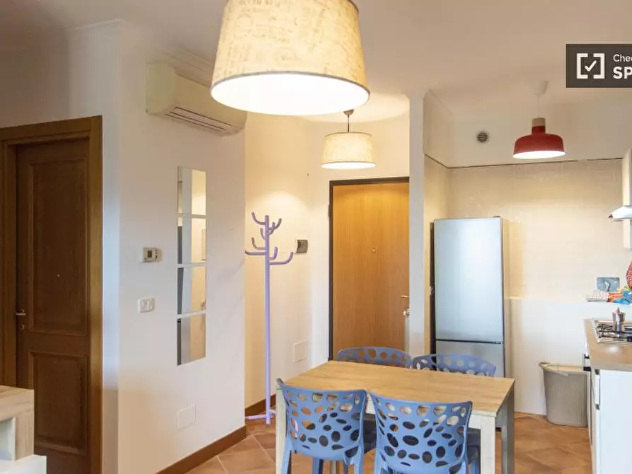 Immagine 13 di Appartamento in affitto  in Via Saronno a Roma