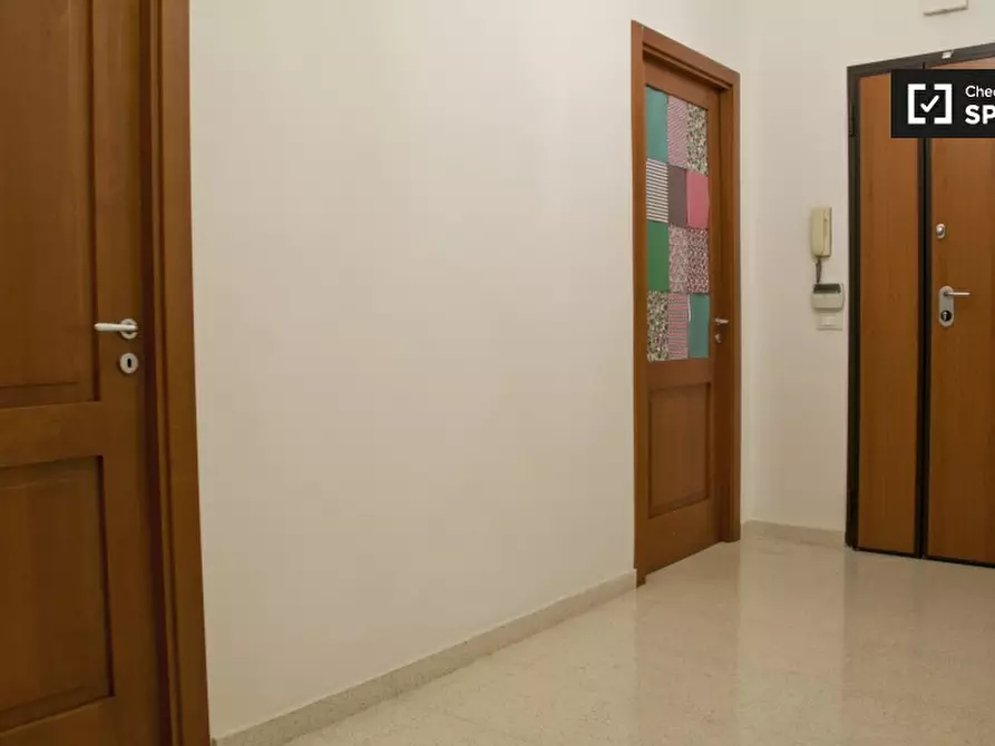 Immagine 13 di Camera condivisa in affitto  in Via Laodicea a Roma