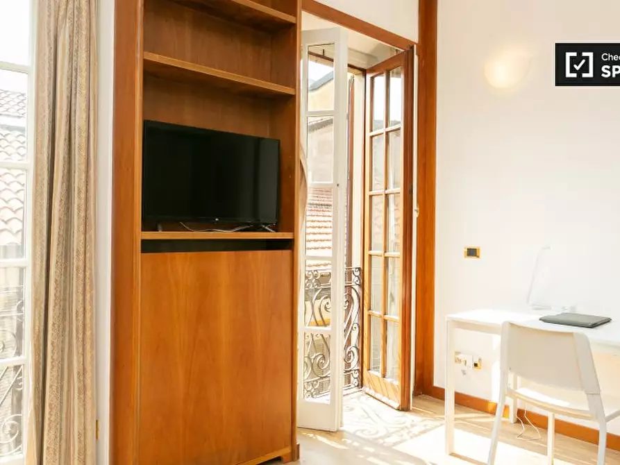 Immagine 3 di Camera condivisa in affitto  in Via Santa Maria Podone a Milano