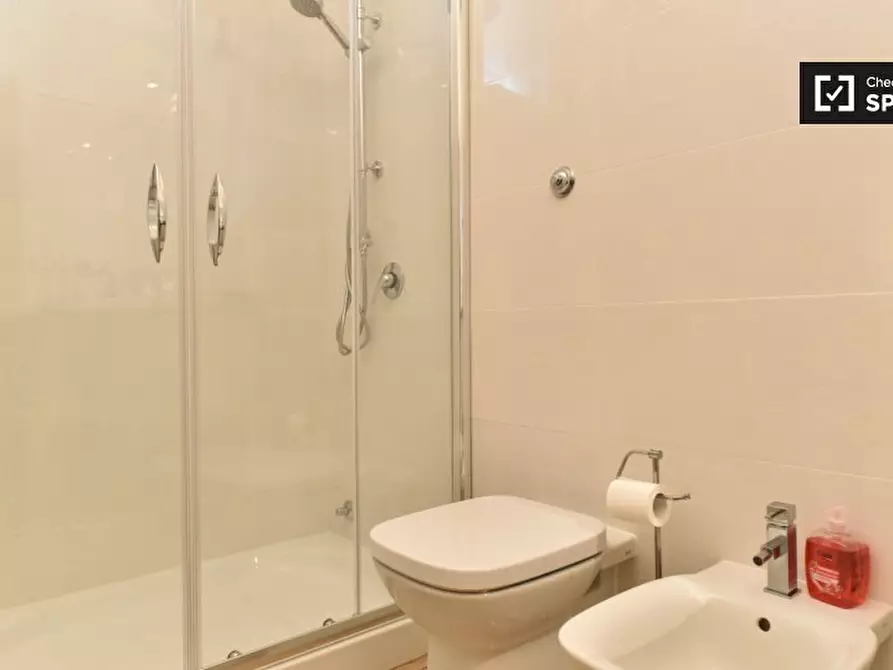 Immagine 14 di Camera condivisa in affitto  in Via Santa Domenica Talao, 00173 Roma RM, Italy a Roma