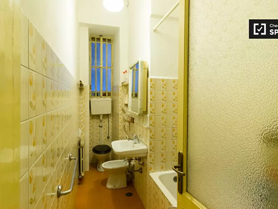 Immagine 12 di Camera condivisa in affitto  in Via Rossana a Torino