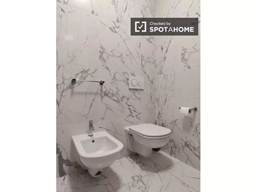 Immagine 17 di Camera condivisa in affitto  in Via Privata Letizia a Milano