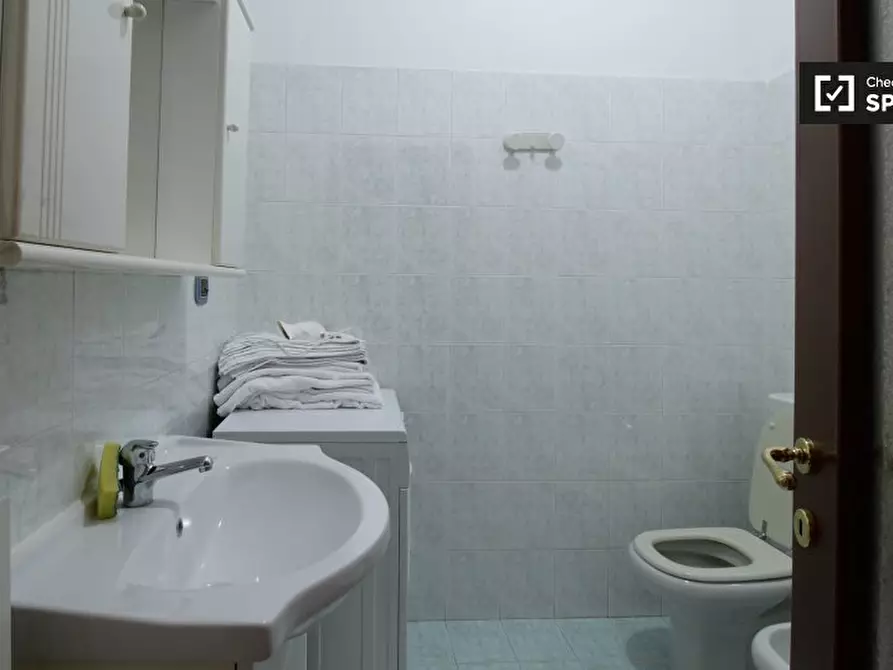 Immagine 10 di Appartamento in affitto  in Via Gian Francesco Bellezia a Torino