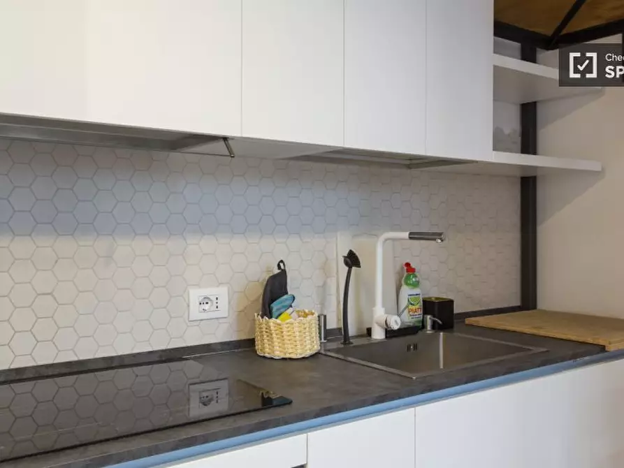 Immagine 6 di Appartamento in affitto  in Viale Isonzo a Milano