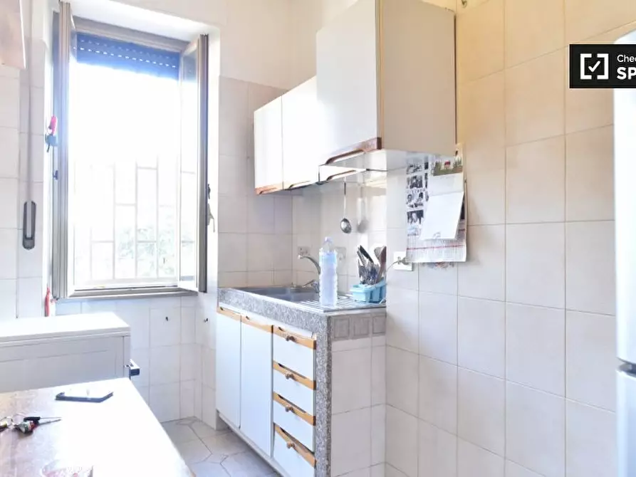 Immagine 6 di Camera condivisa in affitto  in Via Giovanni Battista Canobi, 00151 Roma RM, Italy a Roma