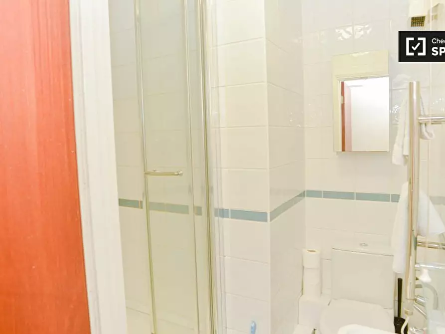 Immagine 10 di Ufficio in affitto  in F2 St Anns Villas a Kensington