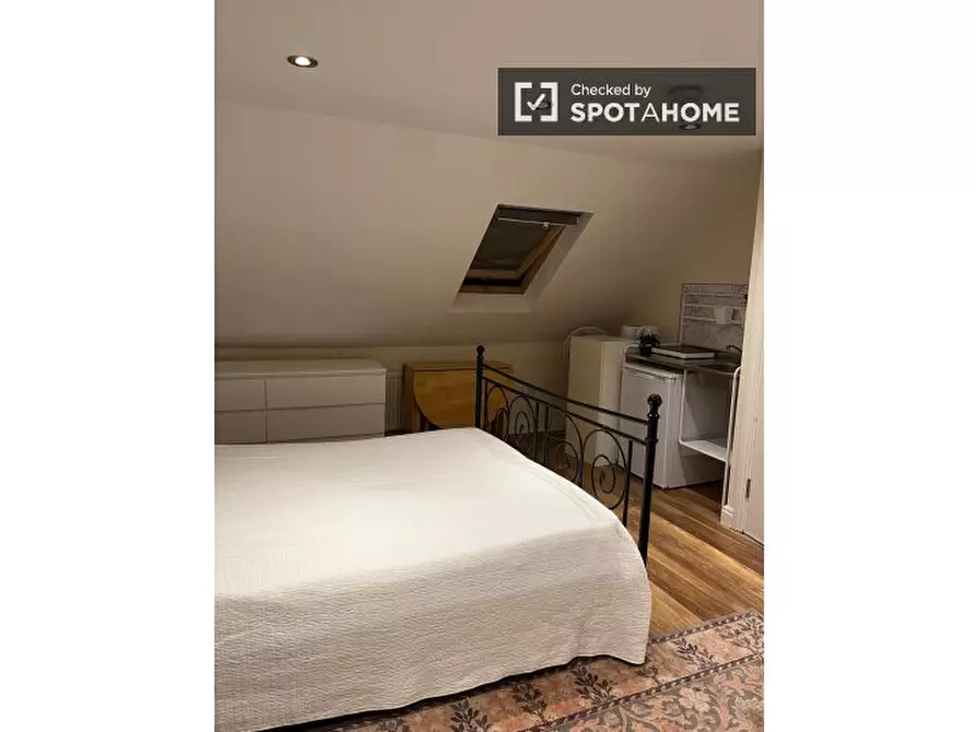 Immagine 2 di Camera condivisa in affitto  in Eastcote Ave a Southall