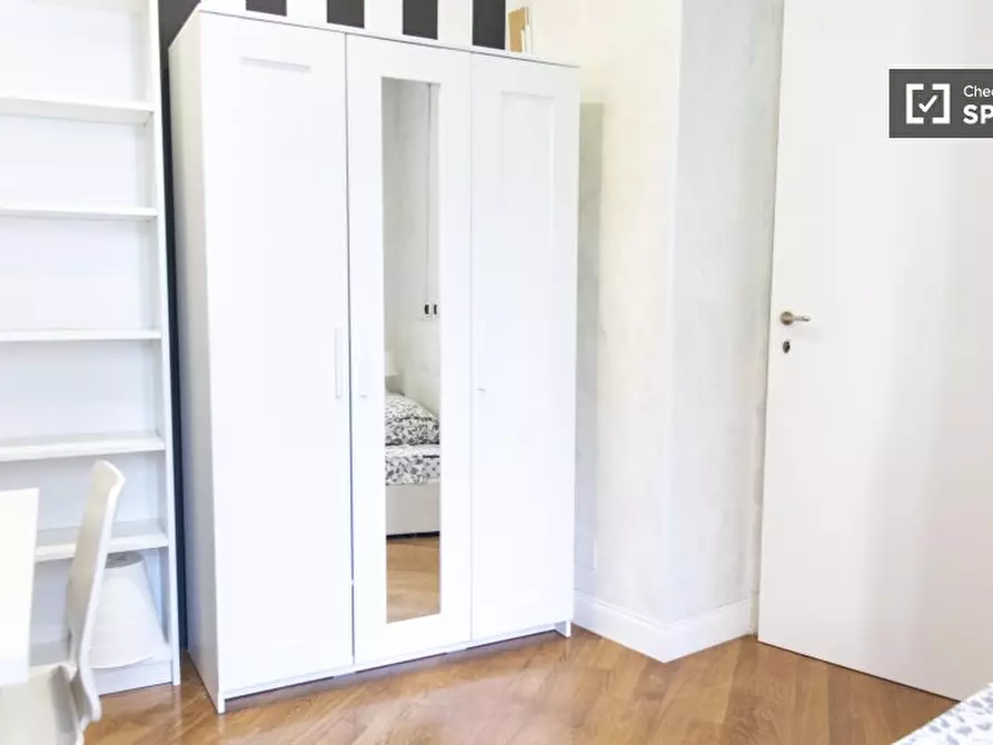 Immagine 3 di Camera condivisa in affitto  in Via Pietro Tacchini a Roma