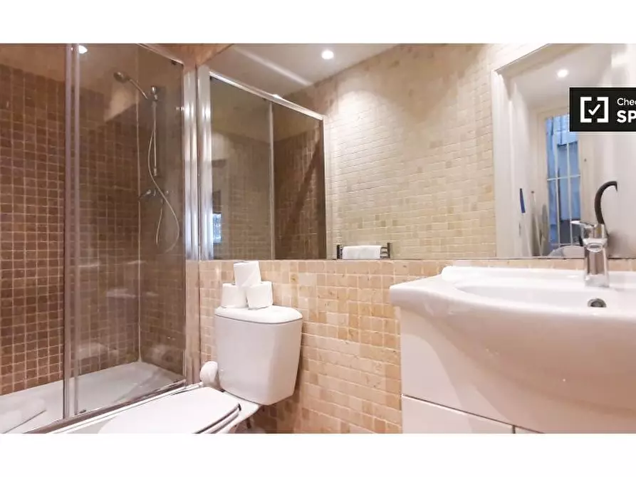 Immagine 17 di Appartamento in affitto  in A Kensington Gardens Square a Paddington