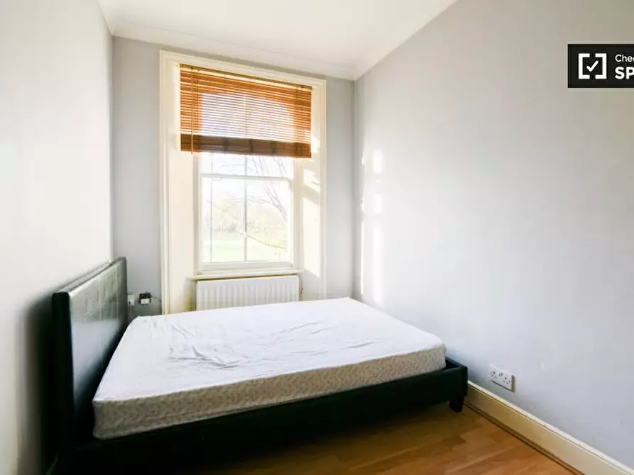 Immagine 3 di Camera condivisa in affitto  in Green Lanes, Harringay, London N4 1DA, UK a Hackney