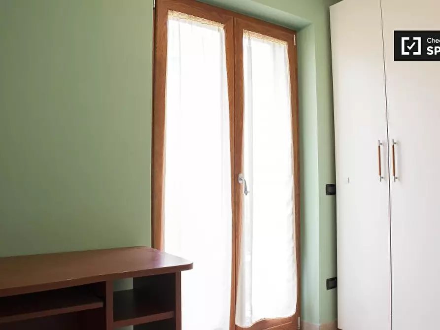 Immagine 4 di Camera condivisa in affitto  in Via del Casale Ferranti, 00173 Roma RM, Italy a Roma
