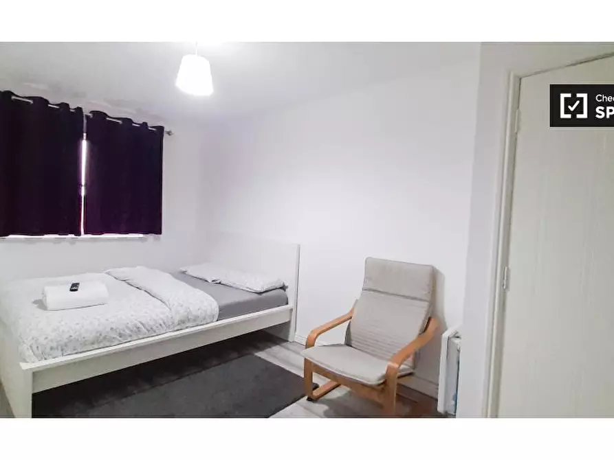 Immagine 13 di Appartamento in affitto  in Fairway Dr a Eltham