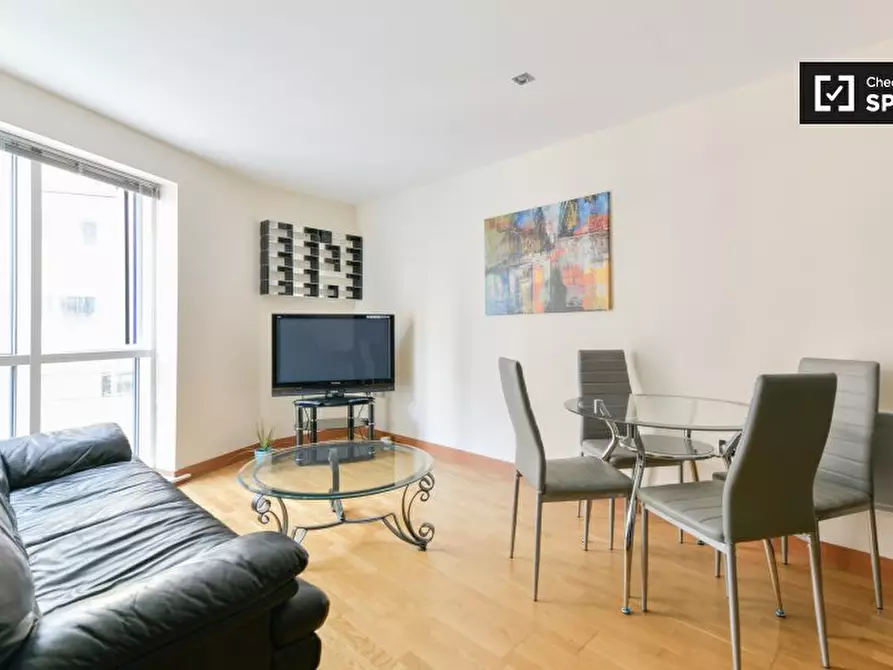 Immagine 2 di Appartamento in affitto  in Cuba St, Isle of Dogs, London E 8LD, UK a Poplar