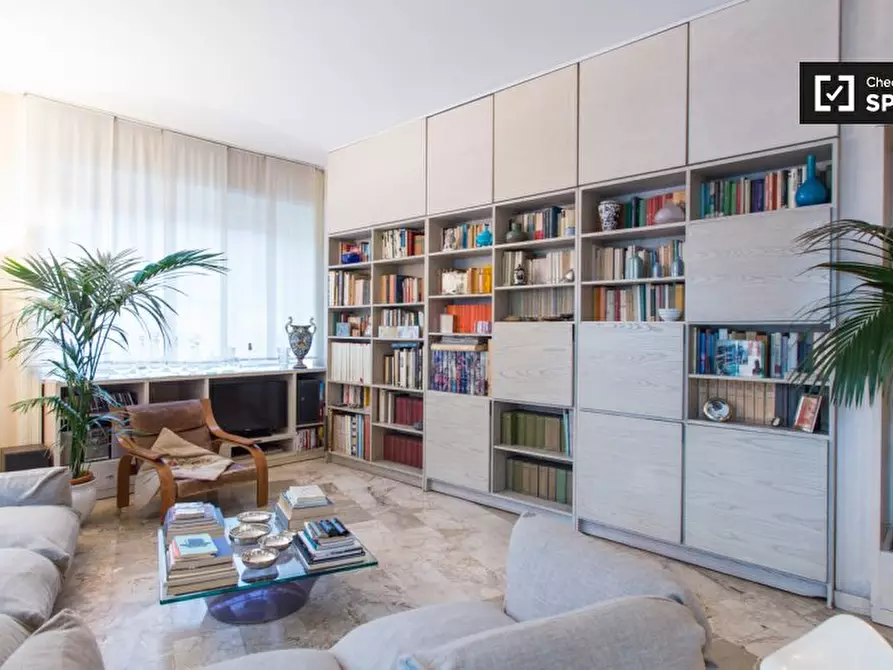 Immagine 11 di Camera condivisa in affitto  in Via Cimarosa a Milano