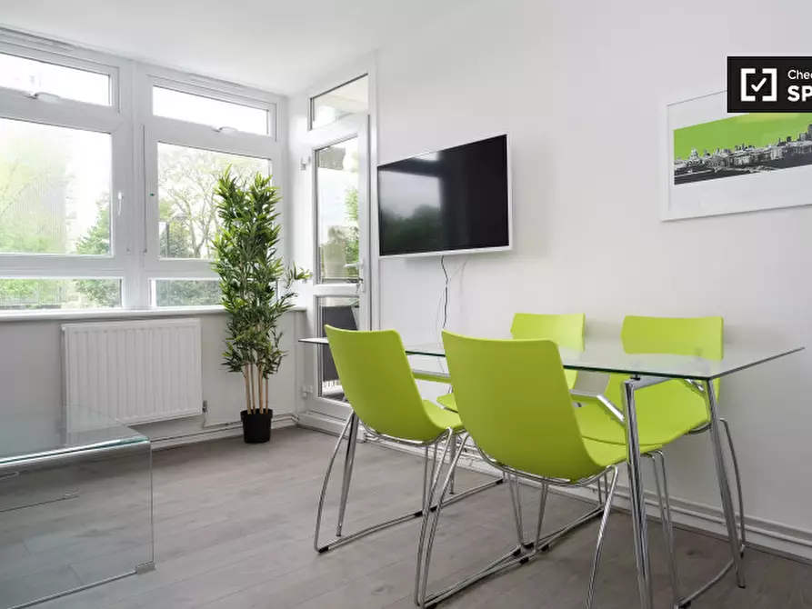 Immagine 6 di Camera condivisa in affitto  in Cambridge Heath Road a Poplar