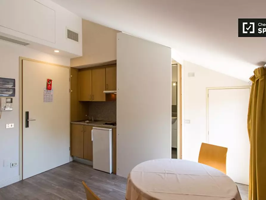 Immagine 4 di Ufficio in affitto  in Via Mosè Bianchi a Milano