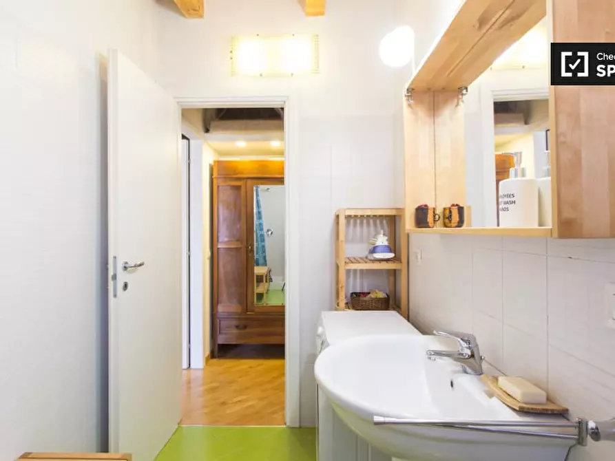 Immagine 15 di Appartamento in affitto  in Via Conte Verde a Milano