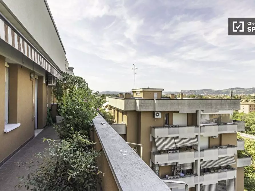 Immagine 9 di Camera condivisa in affitto  in Via S. Donato a Bologna