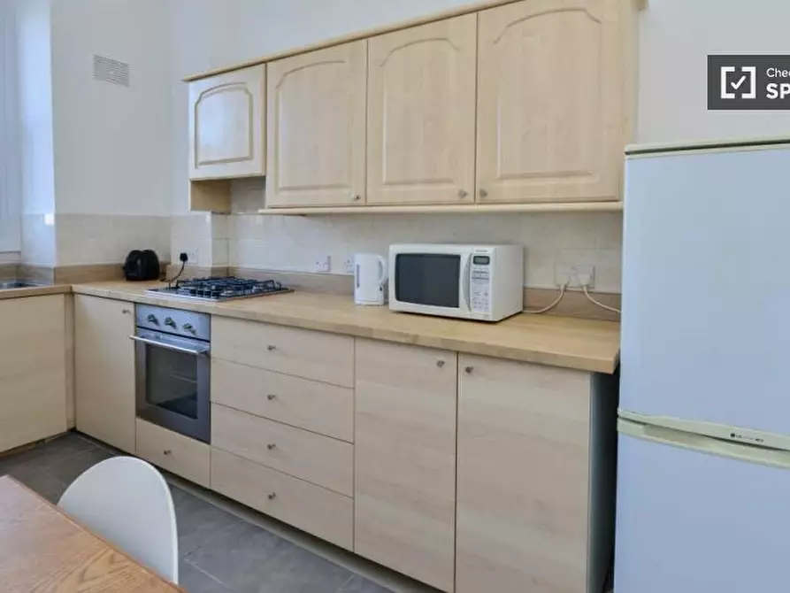 Immagine 11 di Camera condivisa in affitto  in a Whitechapel Rd a Poplar