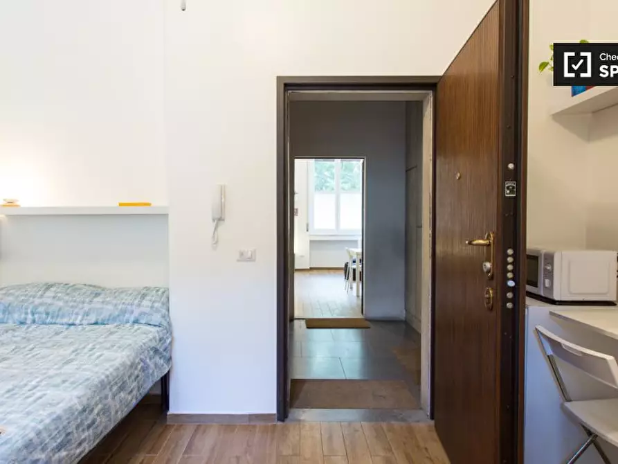 Immagine 7 di Ufficio in affitto  in Viale Giovanni da Cermenate a Milano