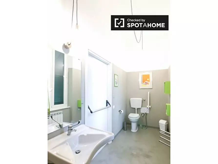 Immagine 6 di Camera condivisa in affitto  in Via dei Giovi, 00141 Roma RM, Italy a Roma