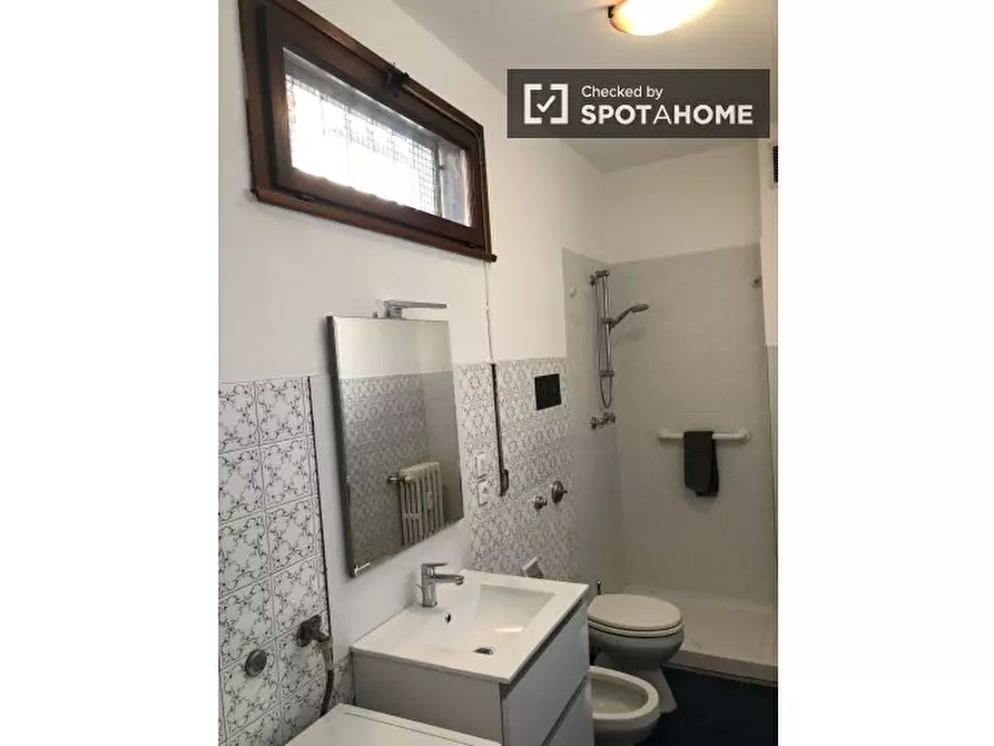 Immagine 16 di Camera condivisa in affitto  in Via Umberto I a Padova