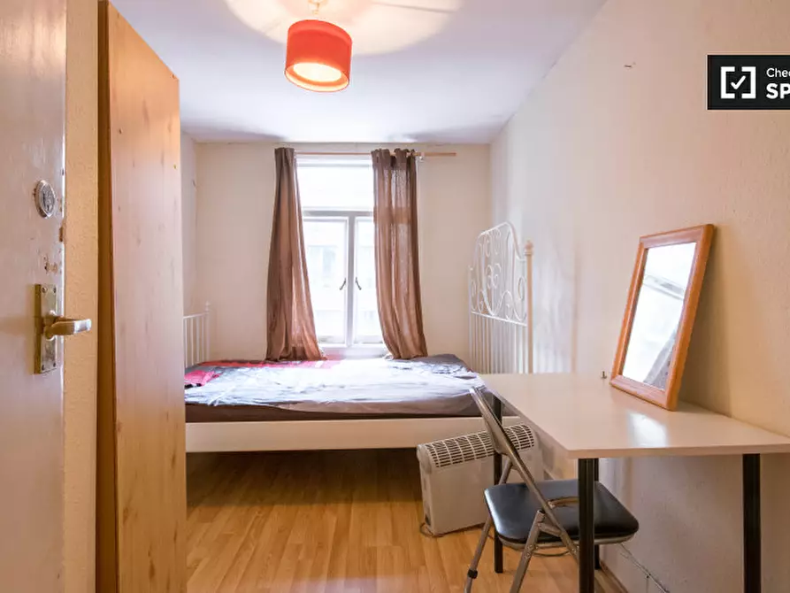 Immagine 18 di Camera condivisa in affitto  in Vauxhall Bridge Road a 