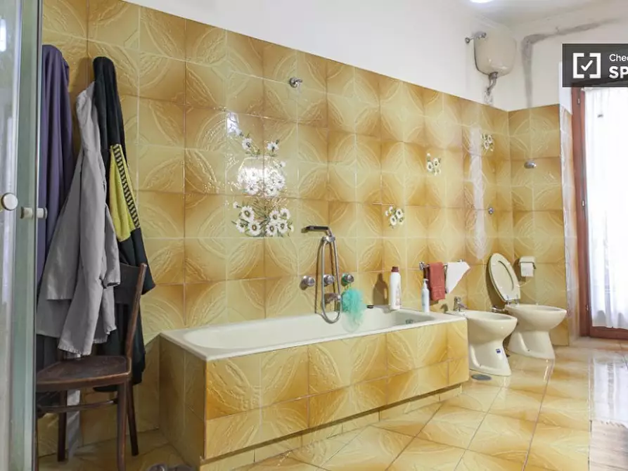 Immagine 14 di Camera condivisa in affitto  in Via Mecenate a Roma