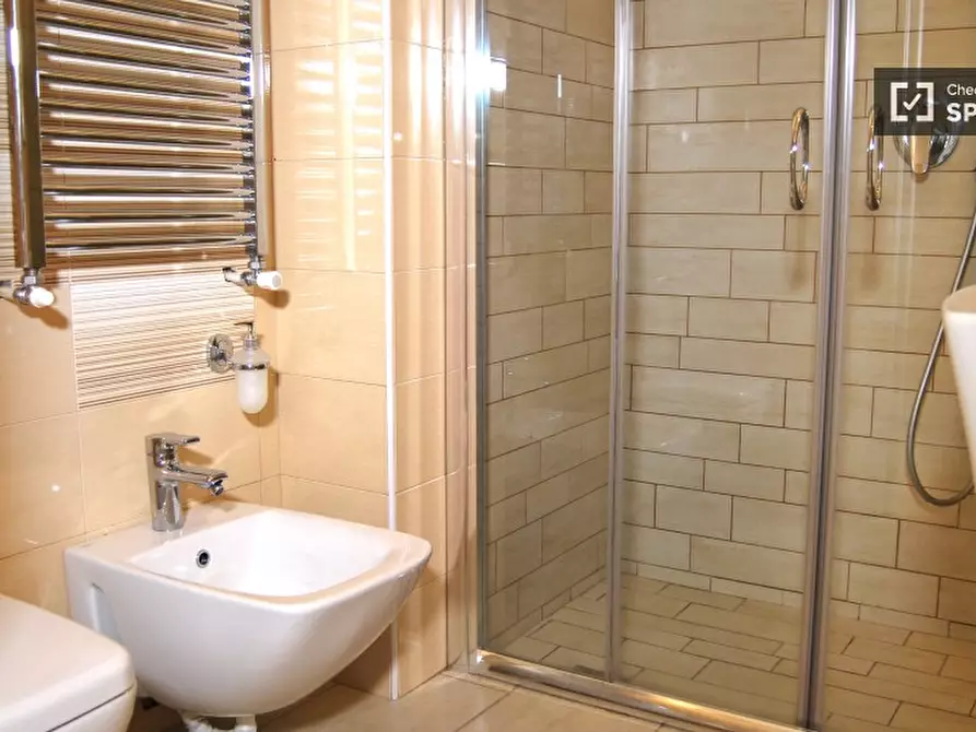 Immagine 6 di Appartamento in affitto  in Via Garegnano a Milano