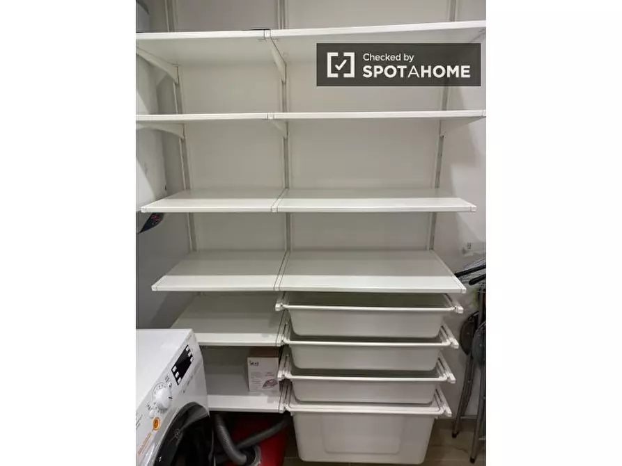 Immagine 10 di Ufficio in affitto  in Viale Bligny a Milano