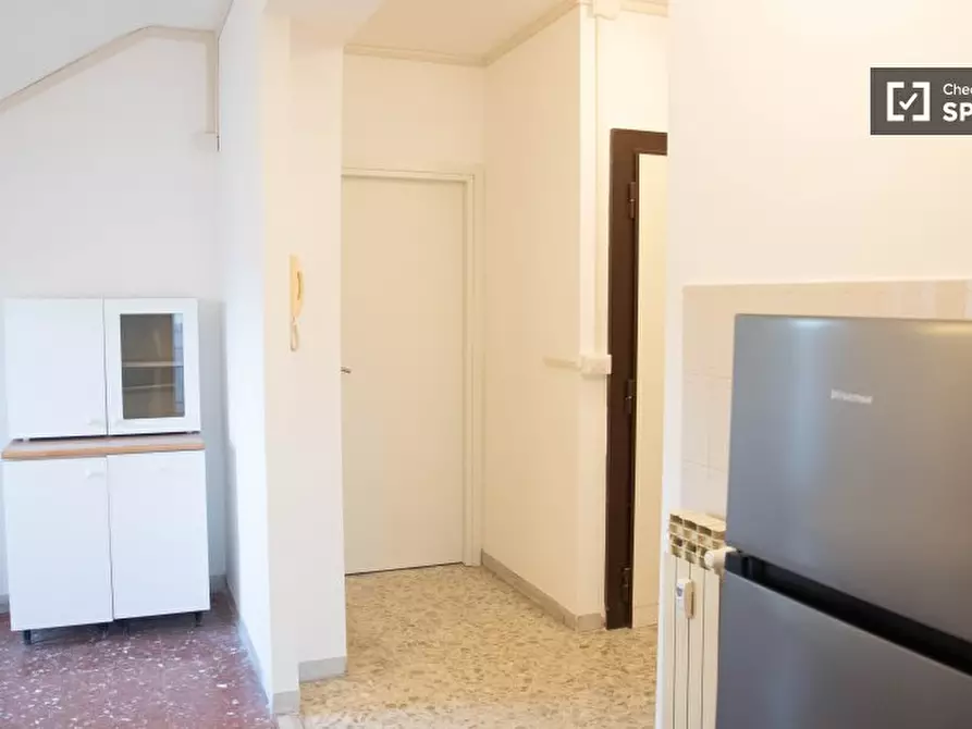 Immagine 14 di Appartamento in affitto  in Via Curzio Rufo a Roma