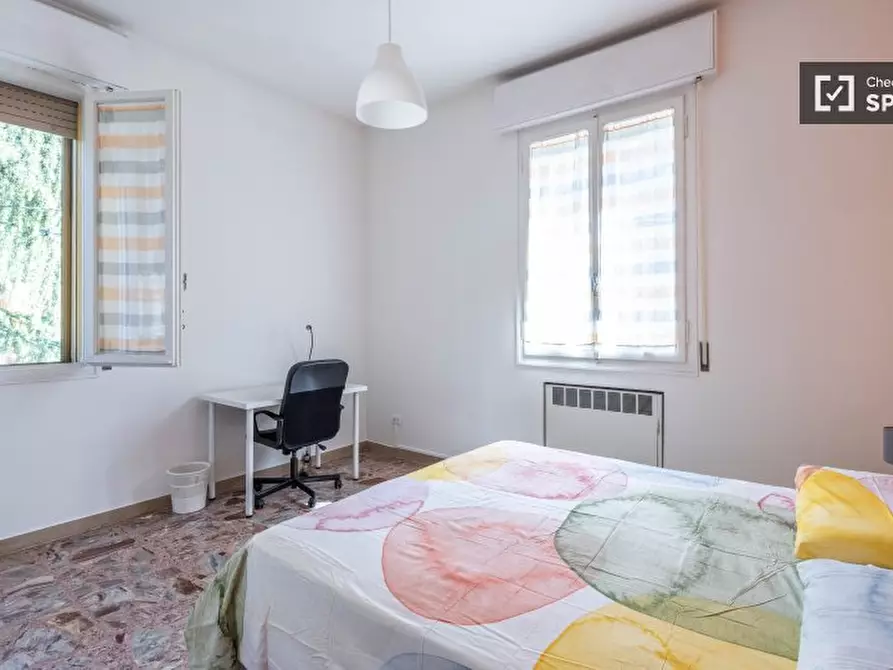 Immagine 5 di Camera condivisa in affitto  in Via Umberto Giordano a Bologna