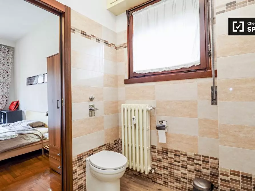 Immagine 6 di Camera condivisa in affitto  in Viale Renato Serra a Milano