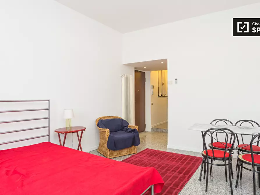 Immagine 2 di Ufficio in affitto  in Via Giovanni Battista Niccolini a Milano