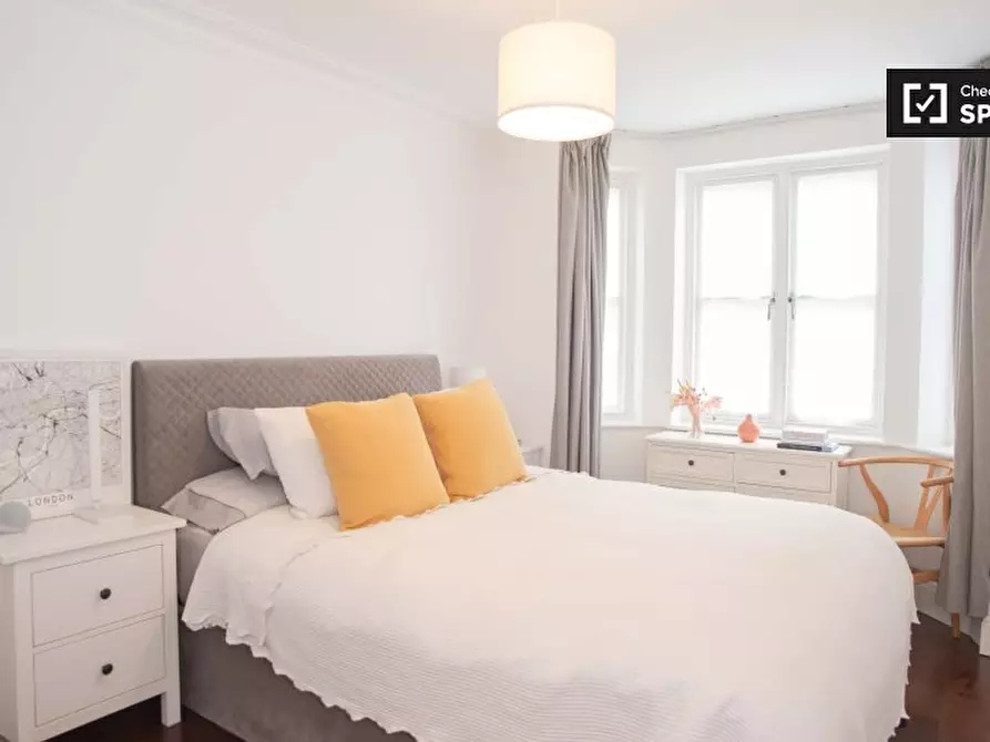 Immagine 1 di Appartamento in affitto  in The Grove a Ealing