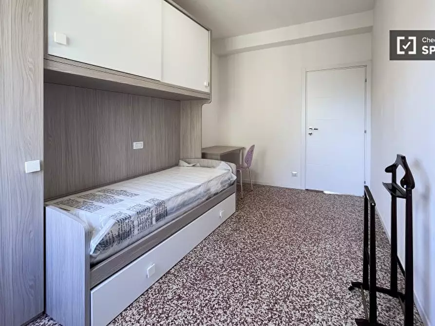 Immagine 3 di Camera condivisa in affitto  in Via Concilio Vaticano II a Milano