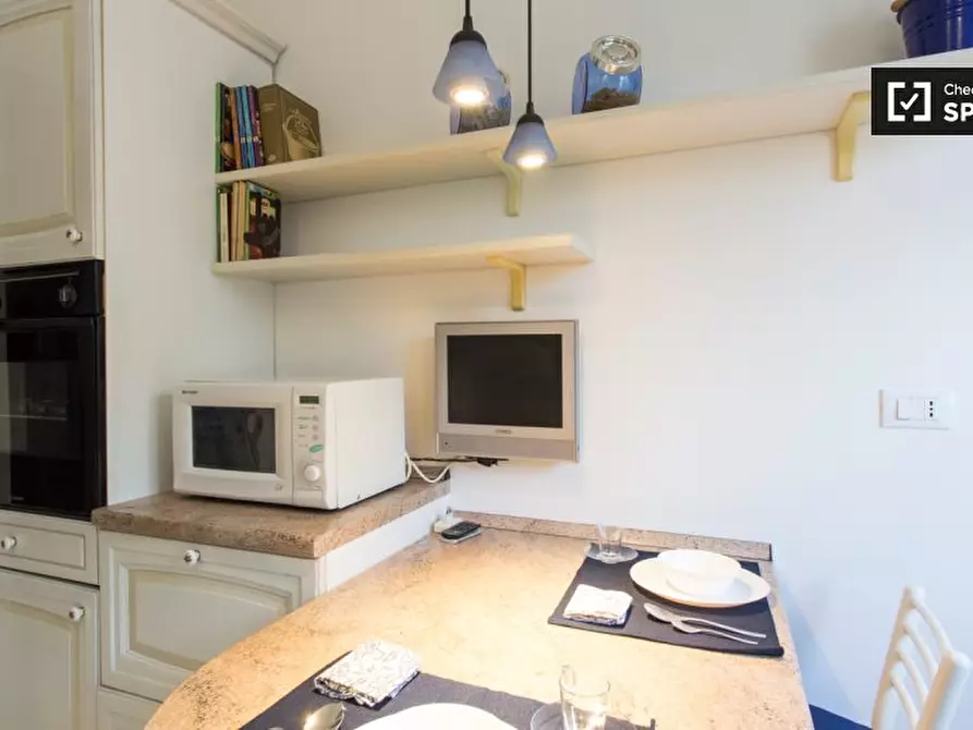 Immagine 17 di Camera condivisa in affitto  in Via Domenico Veneziano a Milano