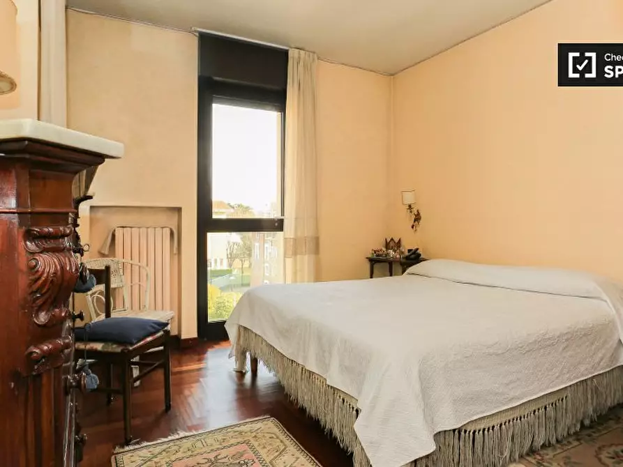 Immagine 2 di Camera condivisa in affitto  in Via Martiri Cefalonia a San Donato Milanese