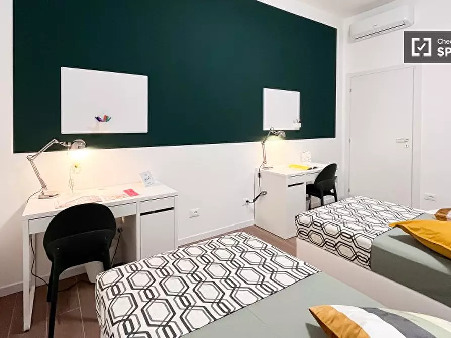 Immagine 7 di Camera condivisa in affitto  in Via Quadronno a Milano