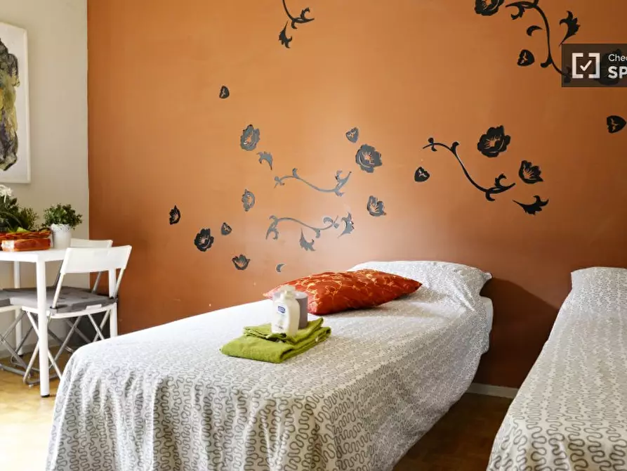 Immagine 5 di Camera condivisa in affitto  in Piazza dell'Assunta a Milano