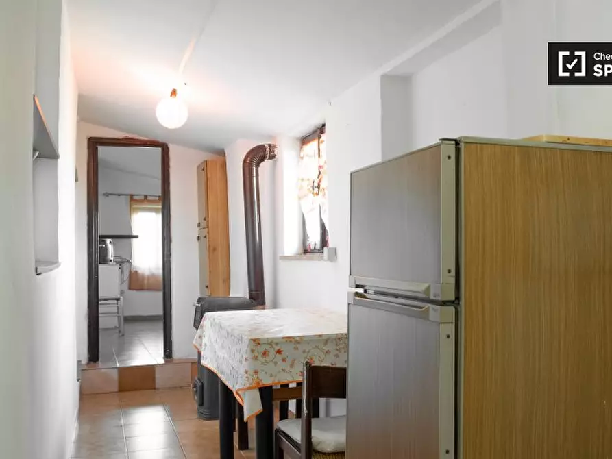 Immagine 3 di Appartamento in affitto  in Via di Porta Medaglia, 148, 00134 Roma RM, Italy a Roma