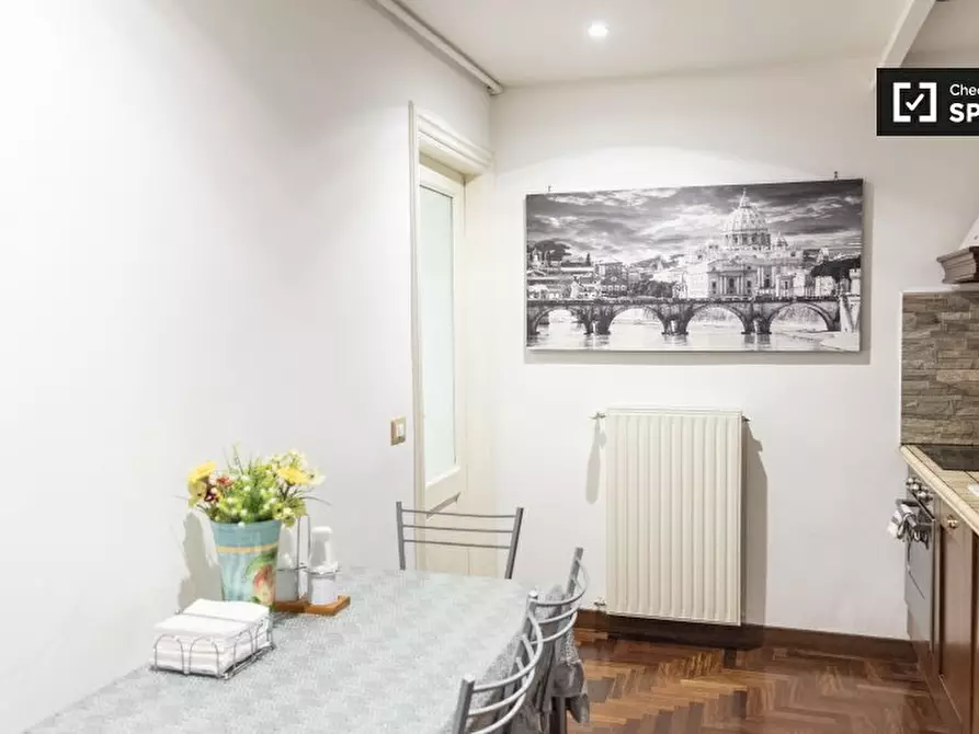 Immagine 8 di Appartamento in affitto  in Via Volturno a Roma