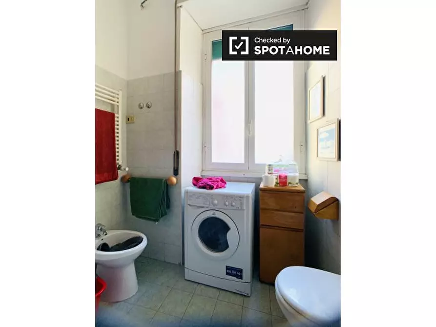 Immagine 13 di Camera condivisa in affitto  in Via Alessandro Cialdi, 00154 Roma RM, Italy a Roma