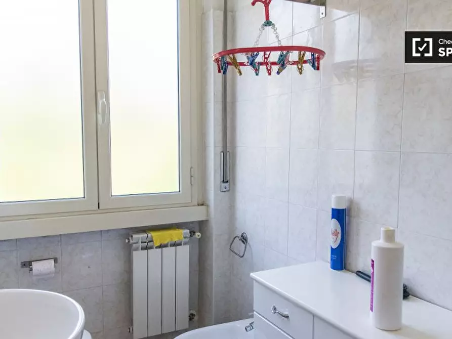 Immagine 11 di Camera condivisa in affitto  in Via Portuense a Roma