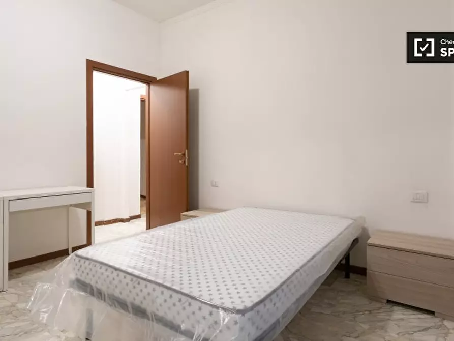 Immagine 3 di Camera condivisa in affitto  in Via Umberto Fogagnolo a Sesto San Giovanni