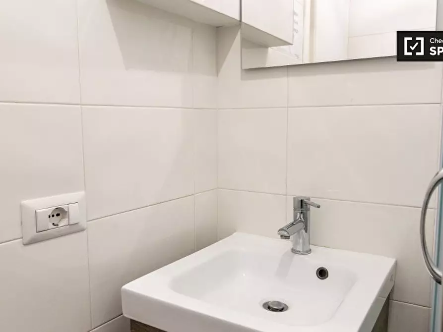 Immagine 7 di Appartamento in affitto  in Via Tunisi a Roma