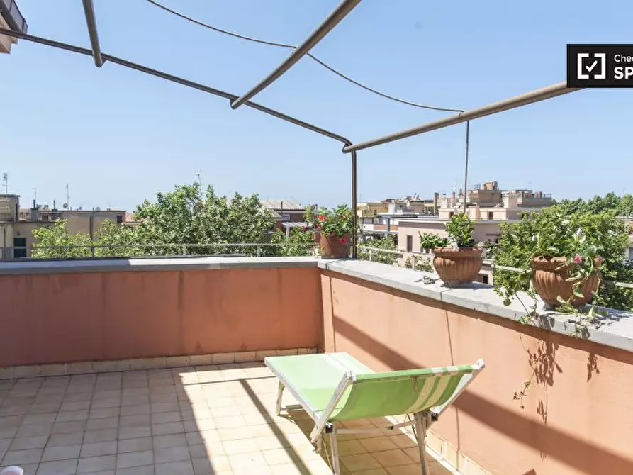 Immagine 16 di Appartamento in affitto  in Corso Regina Maria Pia a Roma