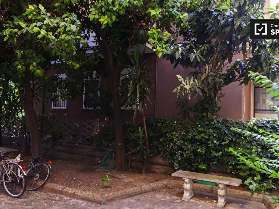 Immagine 15 di Appartamento in affitto  in Via Stefano Infessura Roma RM, Italy a Roma