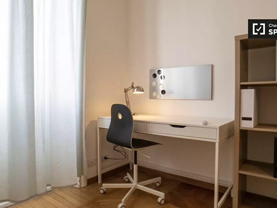 Immagine 3 di Camera condivisa in affitto  in Via Pinturicchio a Milano